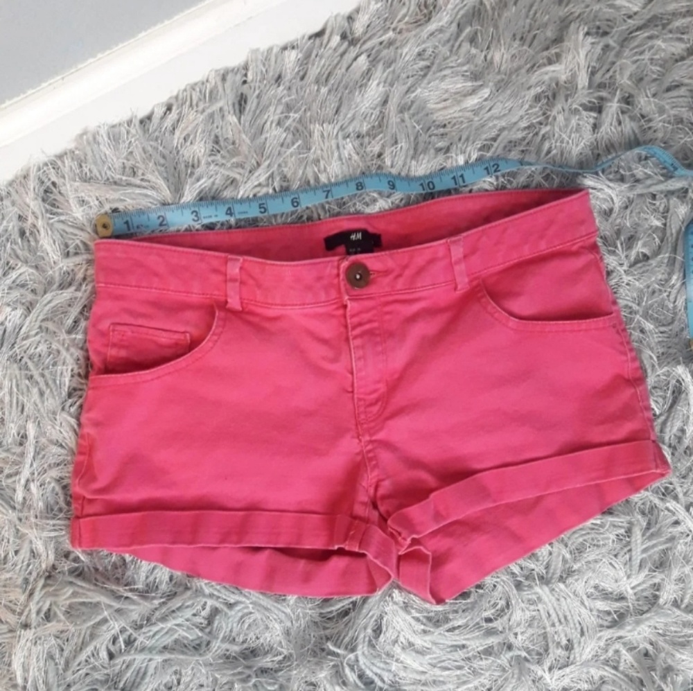 H&M Pink Low Rise Shorts 30 in.